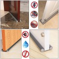 Miếng xốp lót cửa, thanh chặn khe cửa chống bụi, chống ồn N177