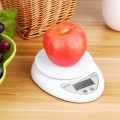 Cân tiểu ly cân thực phẩm từ 1g - 5kg tiện lợi E109