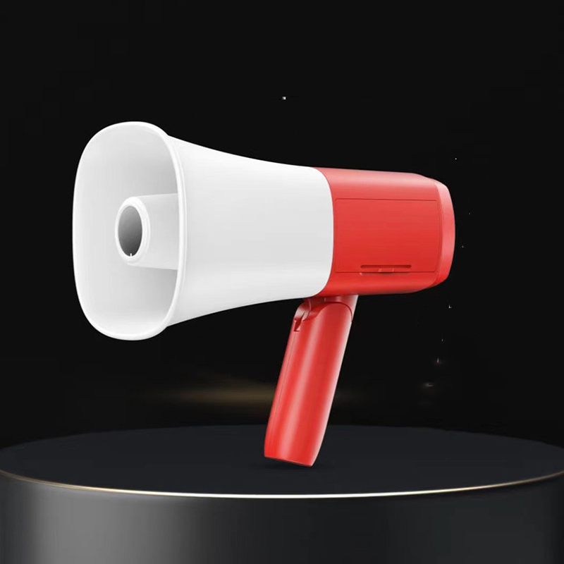 Loa phóng thanh cầm tay mini tiện lợi phù hợp cho các hoạt động ngoài trời