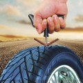 Bộ dụng cụ vá lốp xe ô tô, xe máy không xăm kèm 3 dải cao su non BA985
