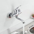Vòi rửa bát, chén có nóng lạnh cắm tường kèm đôi chân rồng chữ Z BA1142