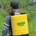 Bình xịt đeo vai 2 cần Ron Viton bơm 1 trục Dudaco B1802 