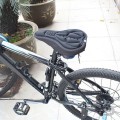 Miếng bọc yên xe đạp thể thao có đệm êm thoải mái BA1158, Màu đỏ