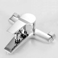 Củ sen tắm nóng lạnh tặng kèm 2 chân đồng chữ Z BA1312