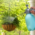 Bình tưới cây cao cấp vòi dài Gose 2 chế độ phun có khóa tự động BA1624